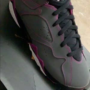 Jordan’s kids size 8